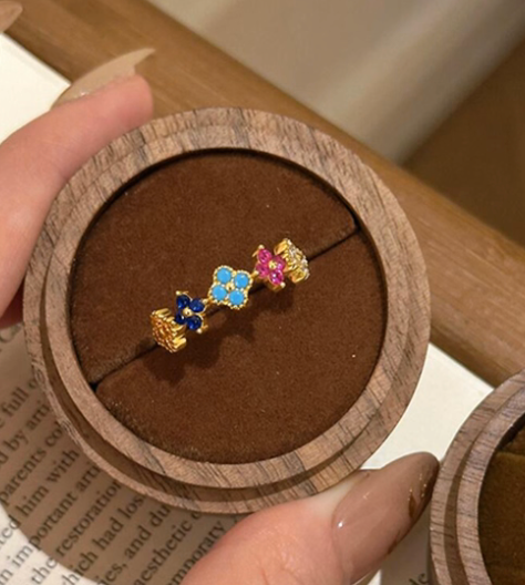 JR168 - Gold Plated 925 Silver Adjustable Ring