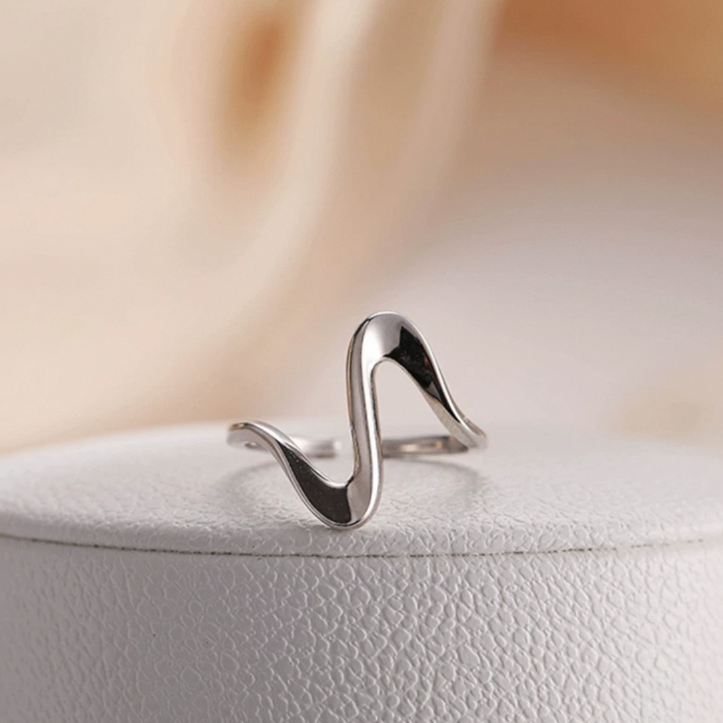 JR072 - 925 Silver Adjustable Ring